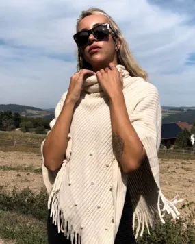Poncho Annika