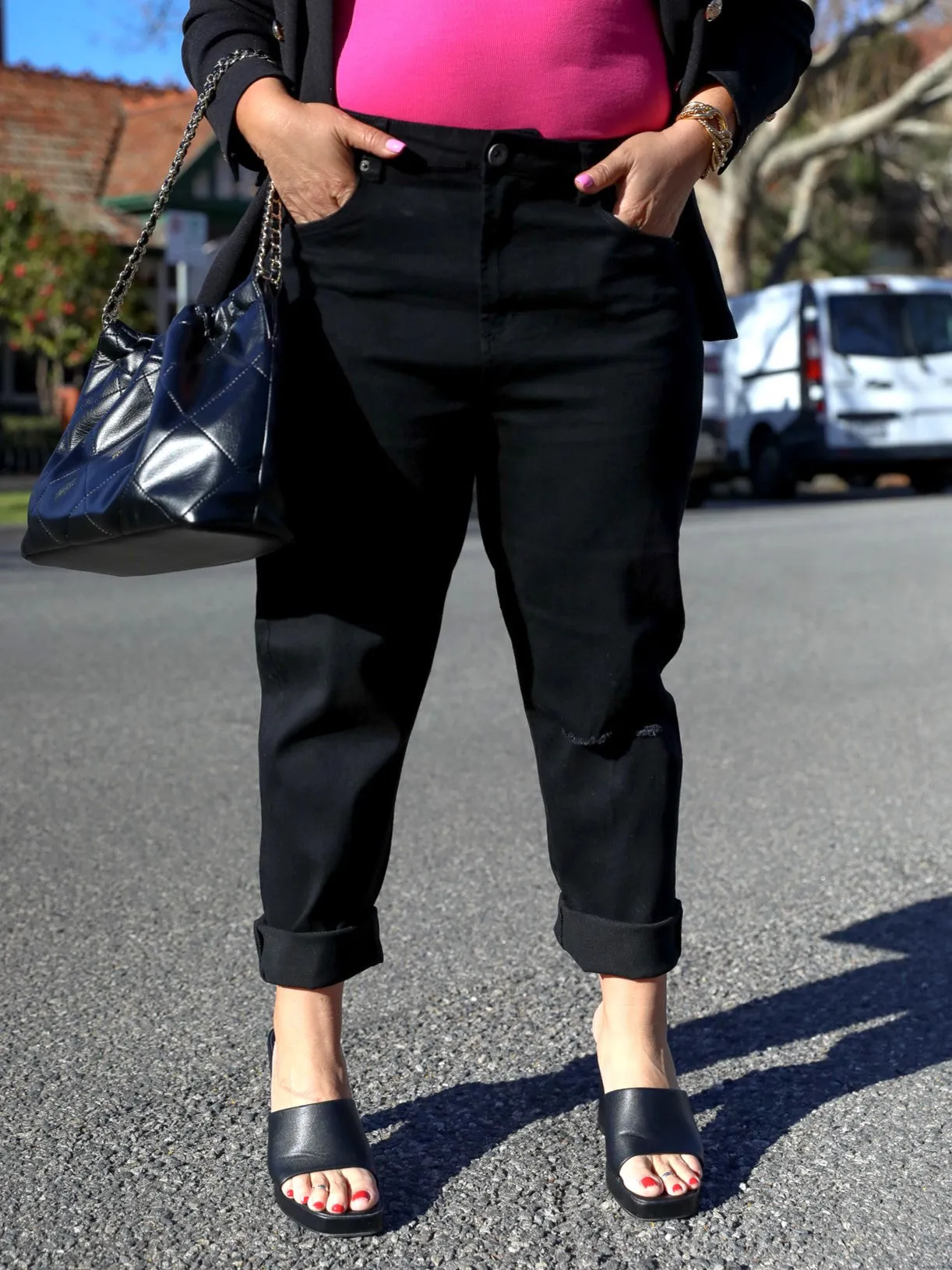 Taylor Mom Jeans - Black